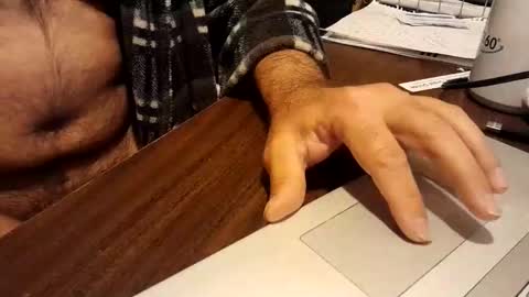 watchmecum online show from 10/30/25, 02:29