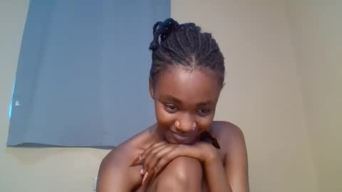 Snowie eyes online show from 11/07/25, 01:11