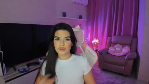 snowingwinter online show from 09/16/25, 07:37