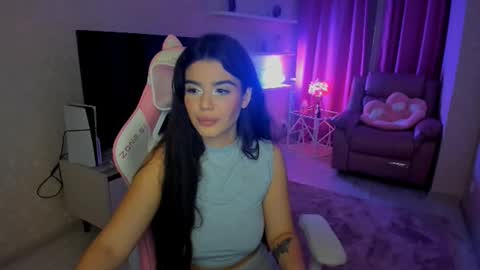 snowingwinter online show from 09/30/25, 06:13