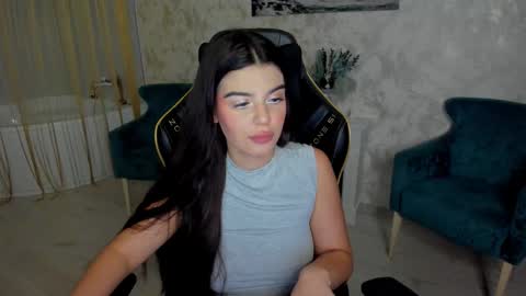 snowingwinter online show from 10/06/25, 07:44