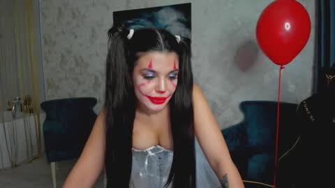 snowingwinter online show from 10/17/25, 07:38