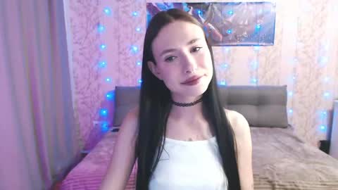 SnowWhate 00 online show from 05/29/26, 07:12