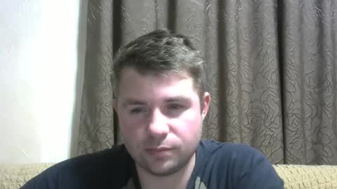 Snapshot of snowyqred chatting on 02/09/25, 06:37 Arthur online show from 02/09/25, 06:37