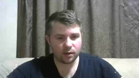 Snapshot of snowyqred chatting on 10/28/25, 05:59 Arthur online show from 10/28/25, 05:59