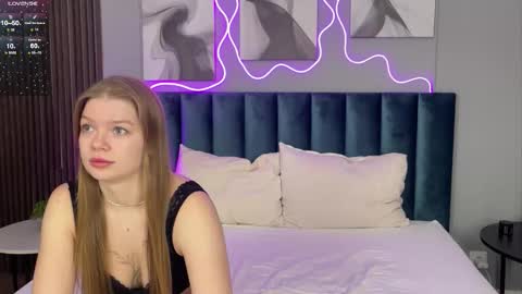 Astrit online show from 09/26/25, 02:04