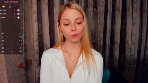 Alice - Birthday Girl online show from 03/08/25, 09:51