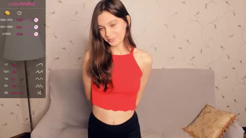 Alice - Birthday Girl online show from 09/19/25, 07:21