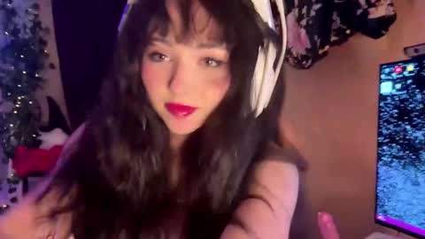 Snapshot of soakinginsaskya chatting on 11/05/25, 03:50 Soaking Saskya online show from 11/05/25, 03:50