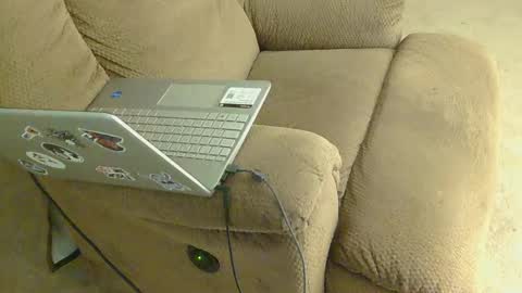 sobadsogood34 online show from 11/16/25, 05:02