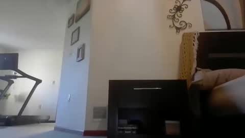 soccerboyfitsmooth90 online show from 04/20/26, 12:19