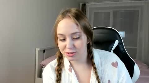 Sophy online show from 12/27/24, 11:42