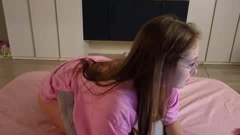 Sophy online show from 11/15/25, 06:15