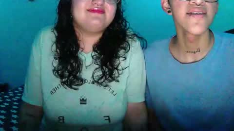 soffje00 online show from 09/18/25, 04:58