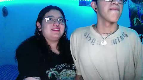 soffje00 online show from 10/10/25, 06:45