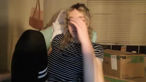 Lilytea online show from 05/24/26, 06:18