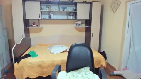 Soffy online show from 02/01/26, 04:44