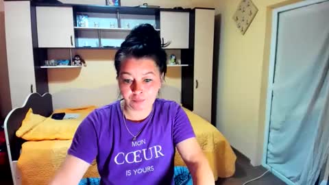Soffy online show from 05/27/26, 05:04