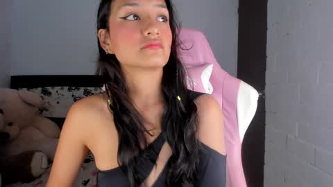 Snapshot of sofi1608 chatting on 12/26/24, 04:14 sofia online show from 12/26/24, 04:14