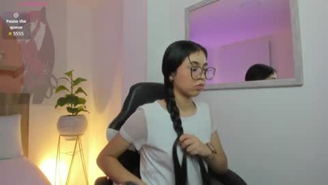 Snapshot of sofi_alix chatting on 06/27/26, 06:57 S O F I online show from 06/27/26, 06:57