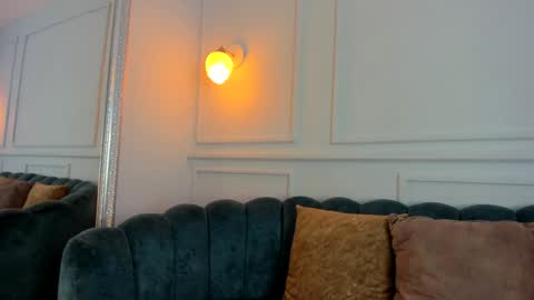 Sofi online show from 12/26/24, 12:49