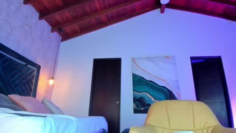 Sofi online show from 09/27/25, 11:37