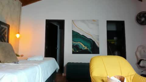 Sofi online show from 12/18/25, 11:16