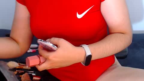 sofi rojas online show from 11/11/25, 12:10