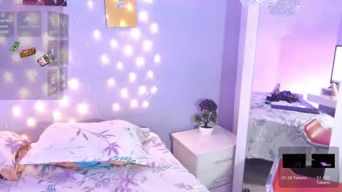 Snapshot of sofi_smith02 chatting on 01/07/25, 12:45 sofi smith online show from 01/07/25, 12:45