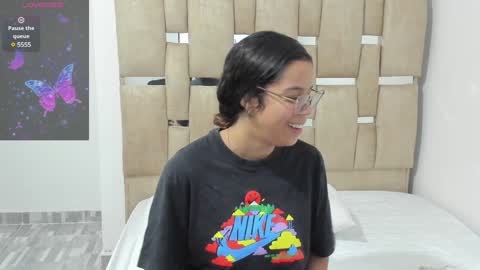 Snapshot of sofi_smith02 chatting on 01/16/25, 08:03 sofi smith online show from 01/16/25, 08:03