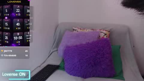 sofia  whitee online show from 09/27/25, 06:51