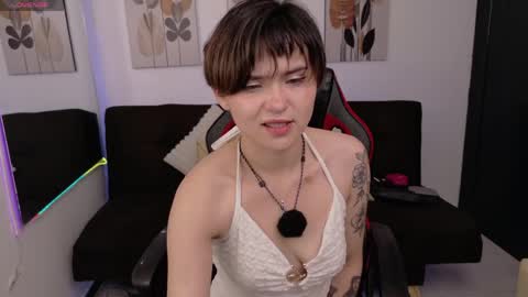 Snapshot of sofia_as chatting on 04/09/26, 04:45 SOFIA online show from 04/09/26, 04:45