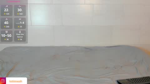 Sofia online show from 01/25/25, 02:04