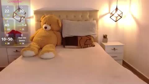 Sofi online show from 02/25/25, 02:47