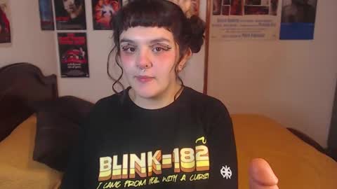 Snapshot of sofia_coolle chatting on 12/28/24, 04:30 Sofi online show from 12/28/24, 04:30