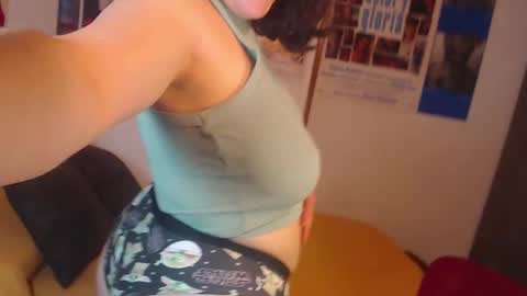 Snapshot of sofia_coolle chatting on 01/22/25, 07:45 Sofi online show from 01/22/25, 07:45