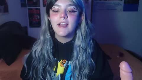 Snapshot of sofia_coolle chatting on 02/20/25, 04:03 Sofi online show from 02/20/25, 04:03