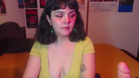 Snapshot of sofia_coolle chatting on 02/25/25, 02:58 Sofi online show from 02/25/25, 02:58