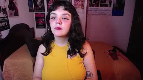 Snapshot of sofia_coolle chatting on 10/11/25, 06:39 Sofi online show from 10/11/25, 06:39