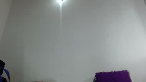 sofia online show from 03/01/25, 08:34