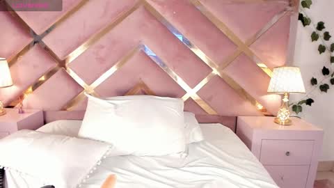   online show from 01/17/25, 09:17