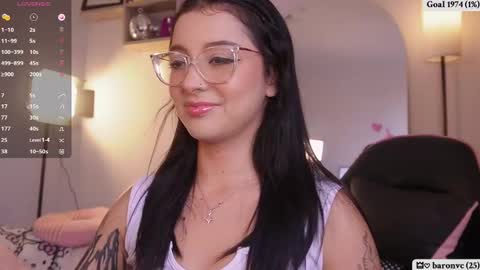 Sofi online show from 09/16/25, 10:22