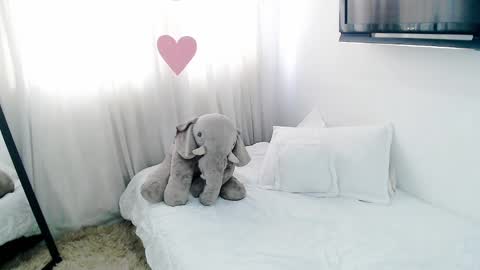 sofia Ill be back on Tuesday June 4.  online show from 02/16/25, 06:10