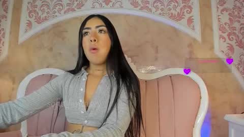 Snapshot of sofia_fantasyy chatting on 09/20/25, 12:17 Sofia fantasyy Online 0700 to 1400 gmt-5 online show from 09/20/25, 12:17