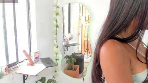 sofia online show from 05/27/26, 02:03