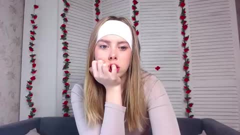 Snapshot of sofia_here chatting on 11/06/25, 12:22 Sofia here online show from 11/06/25, 12:22