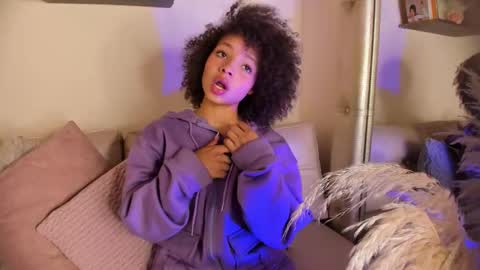 S O F I A  online show from 02/23/26, 04:59