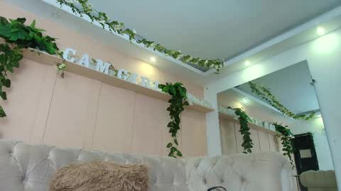 Sofi  online show from 04/12/26, 05:07