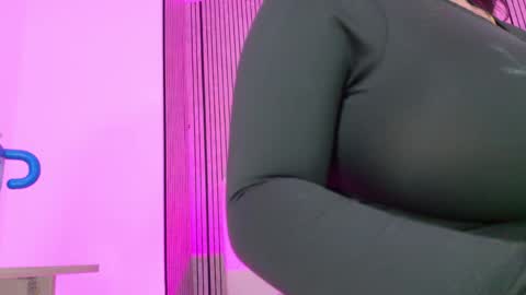 Sofia online show from 04/26/26, 03:04