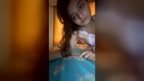 Snapshot of sofia_new chatting on 06/21/26, 01:24 sofia_new online show from 06/21/26, 01:24